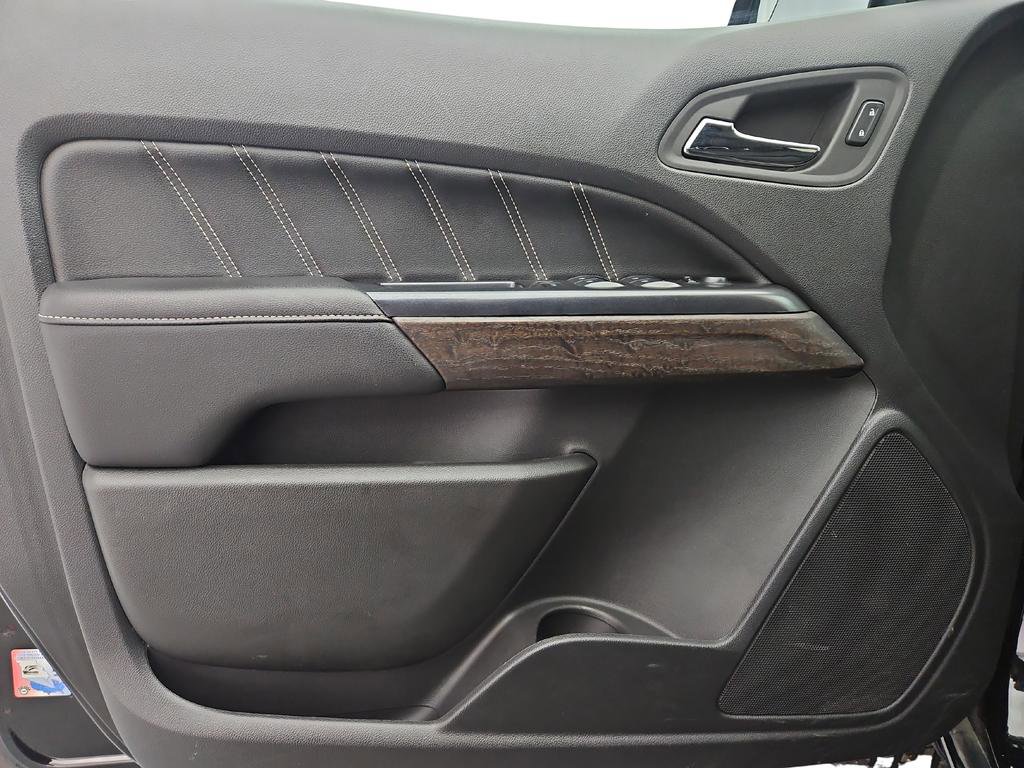 Used 2022 GMC Canyon Denali image 21