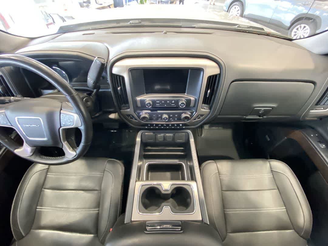 Used 2018 GMC Sierra 2500 Denali w/ Duramax Plus Package image 24
