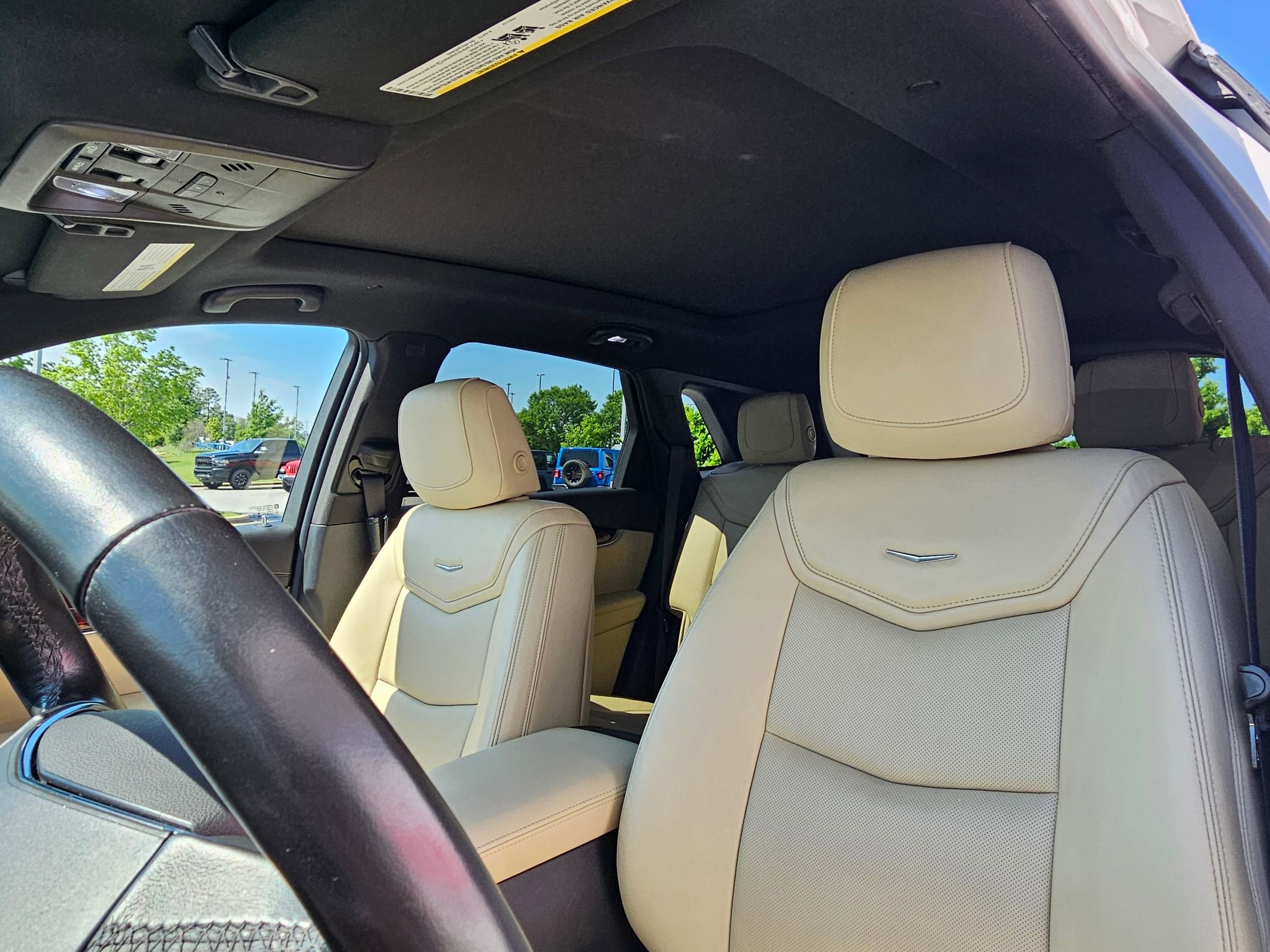 Used 2019 Cadillac XT5 Luxury FWD image 21