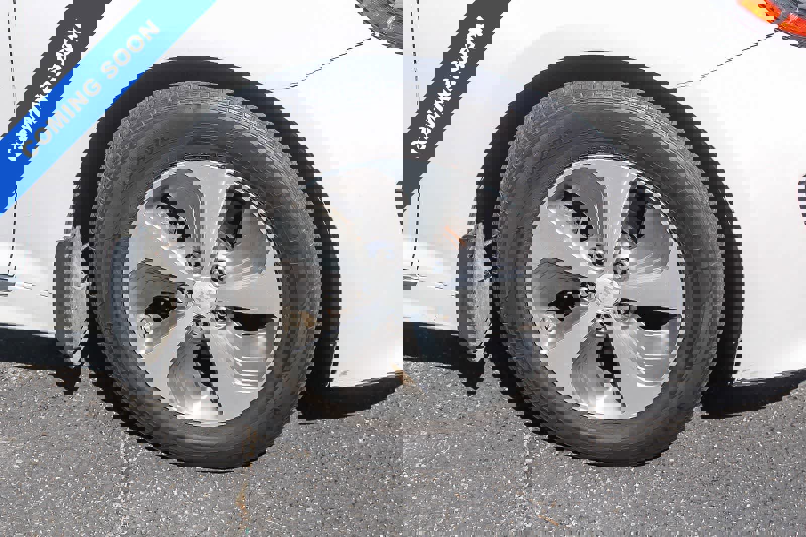 Used 2015 Kia Optima LX FWD image 12