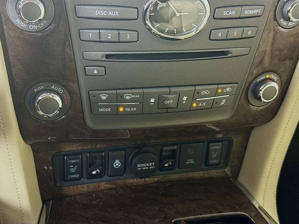 Used 2017 INFINITI QX80 2WD w/ Driver Assistance Package image 20