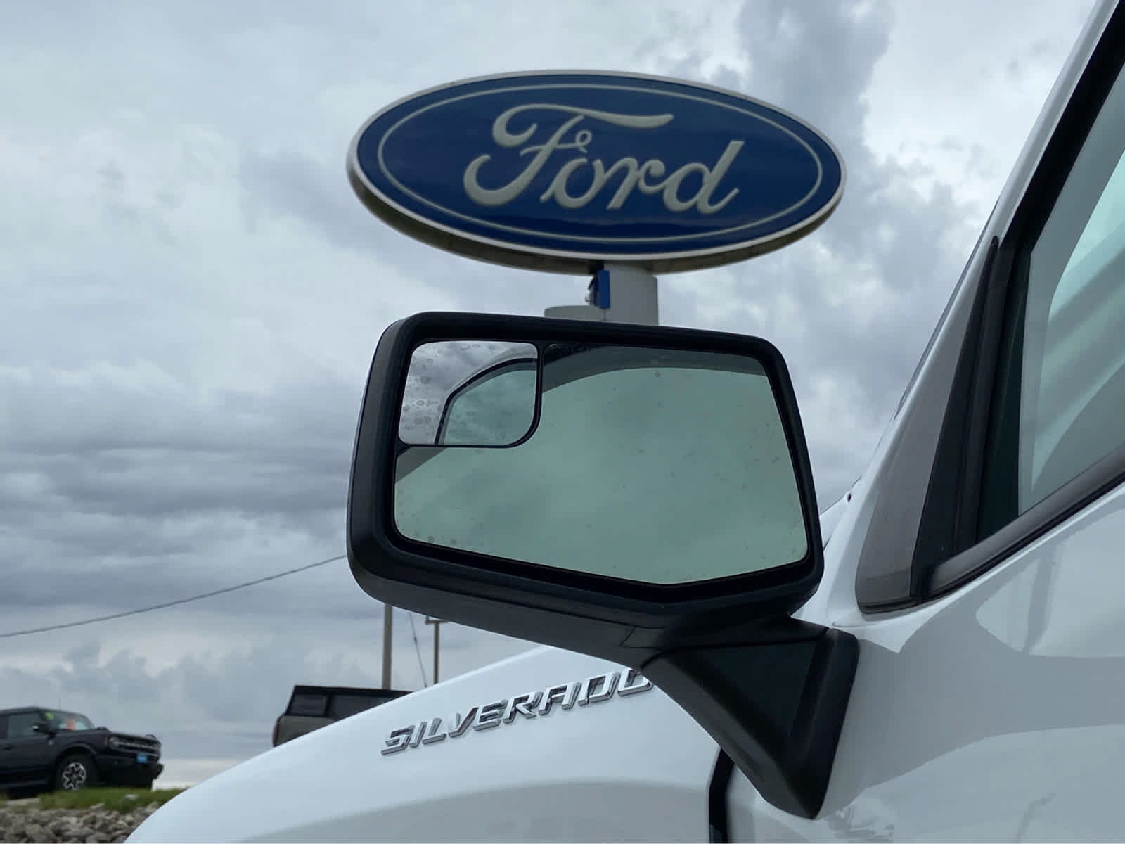 Used 2025 Chevrolet Silverado 1500 W/T RWD image 30