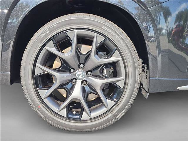 New 2026 Lexus TX 500h AWD w/ Technology Package image 10