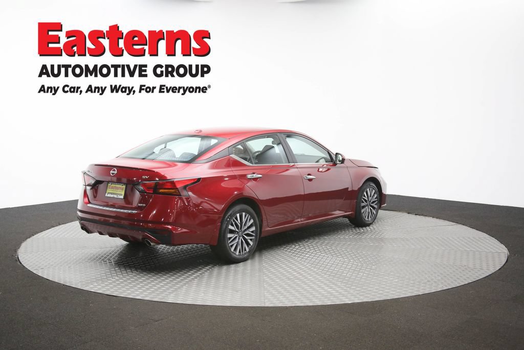 Used 2023 Nissan Altima 2.5 SV w/ SV Premium Package AWD/4WD image 42