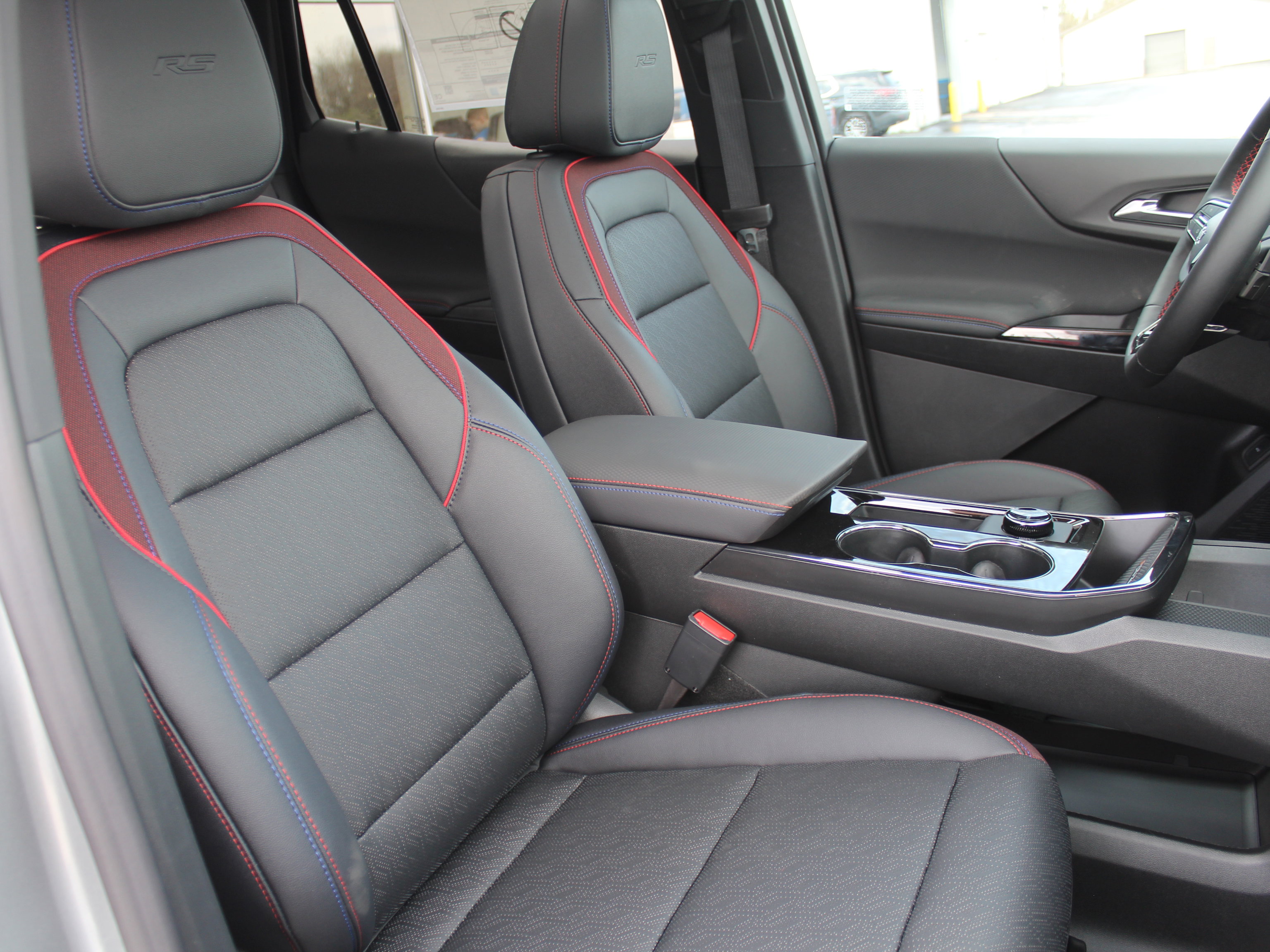 New 2026 Chevrolet Equinox RS FWD image 16