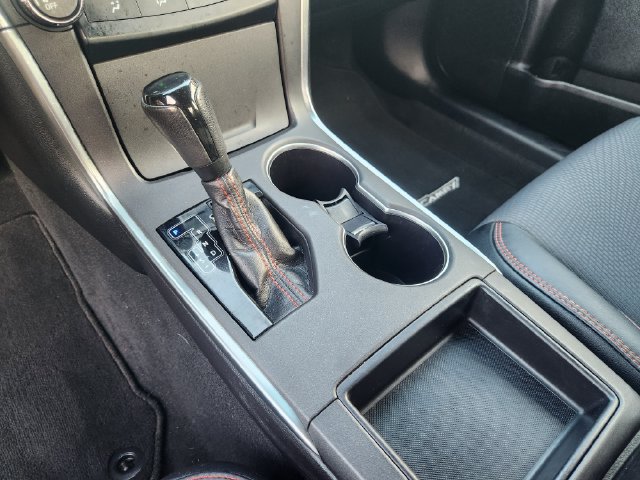 Used 2016 Toyota Camry SE FWD image 21