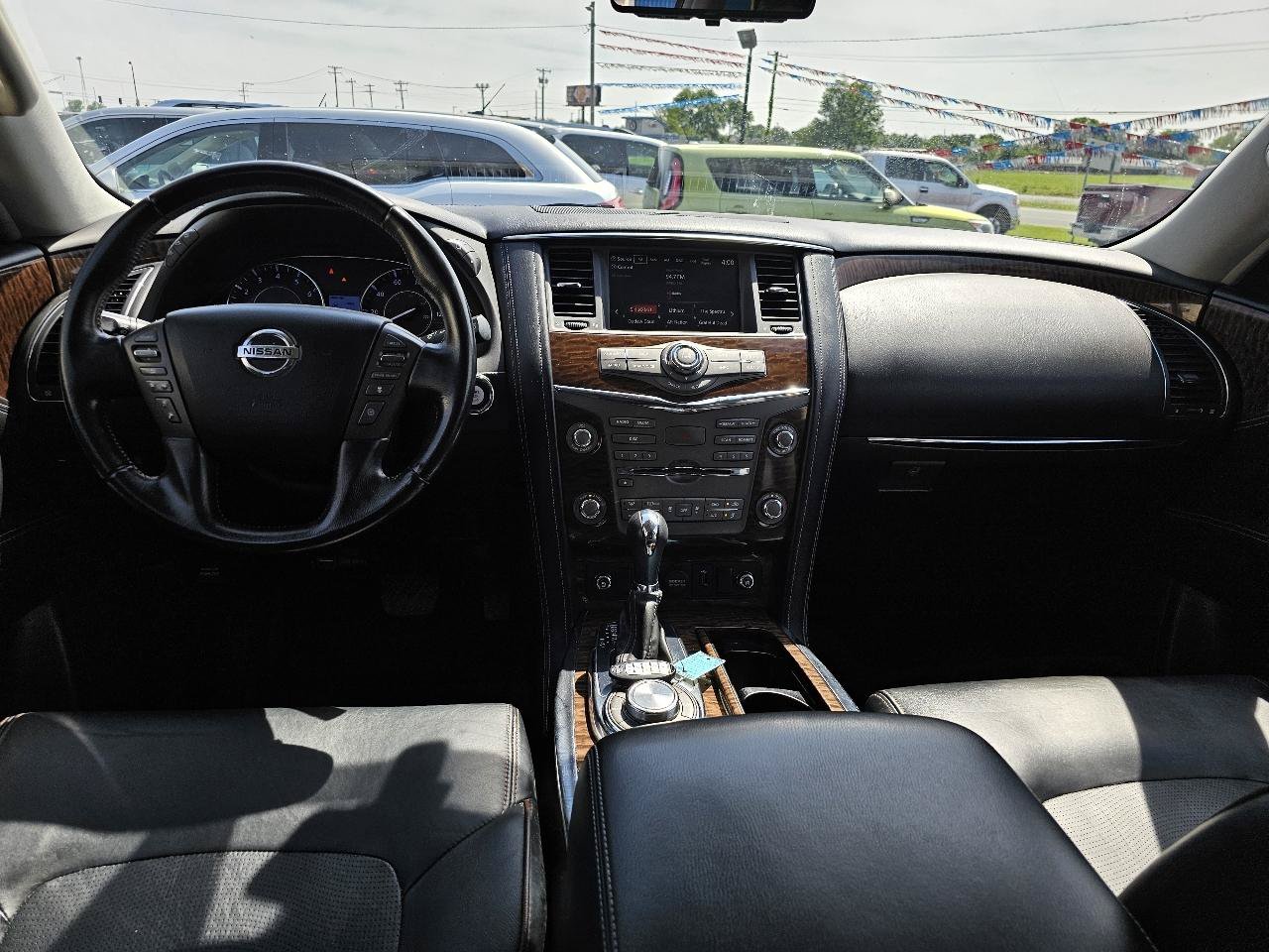 Used 2019 Nissan Armada Platinum w/ Captain's Chairs Package AWD/4WD image 3