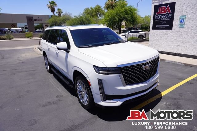 Used 2021 Cadillac Escalade ESV Premium Luxury AWD/4WD image 78