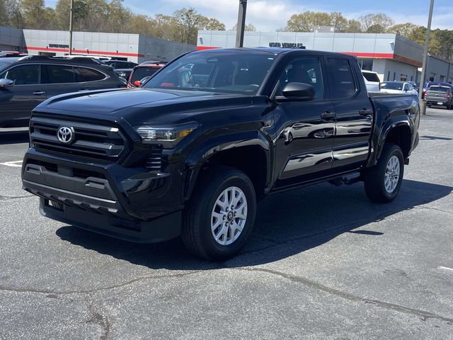 Used 2024 Toyota Tacoma SR image 3