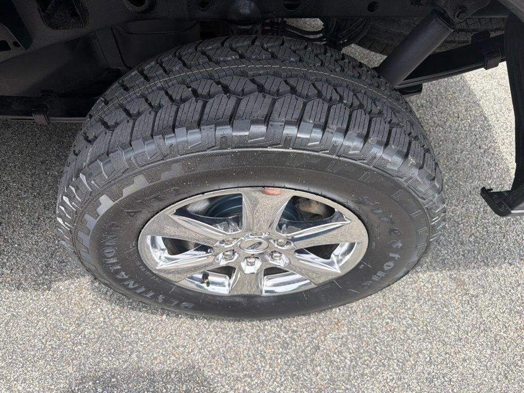 Used 2019 Ford F150 XLT w/ Equipment Group 302A Luxury AWD/4WD image 10