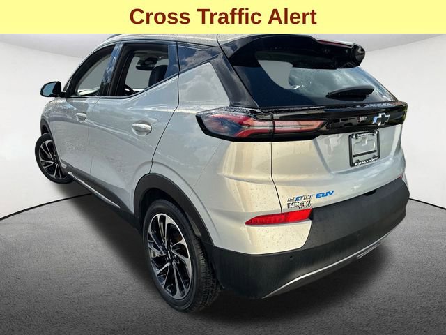 Used 2022 Chevrolet Bolt EUV Premier w/ Sun & Sound Package image 10