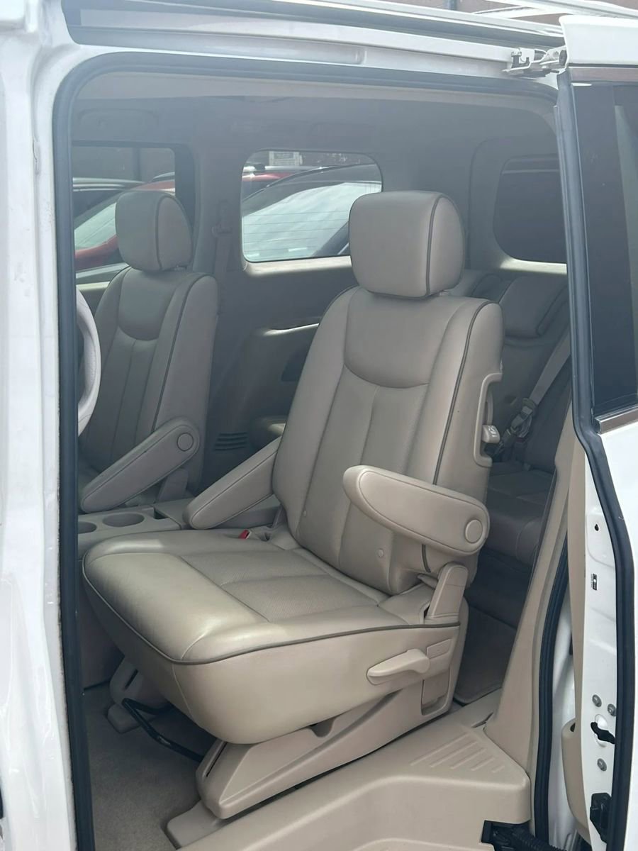 Used 2011 Nissan Quest SL w/ Bose Pkg image 7
