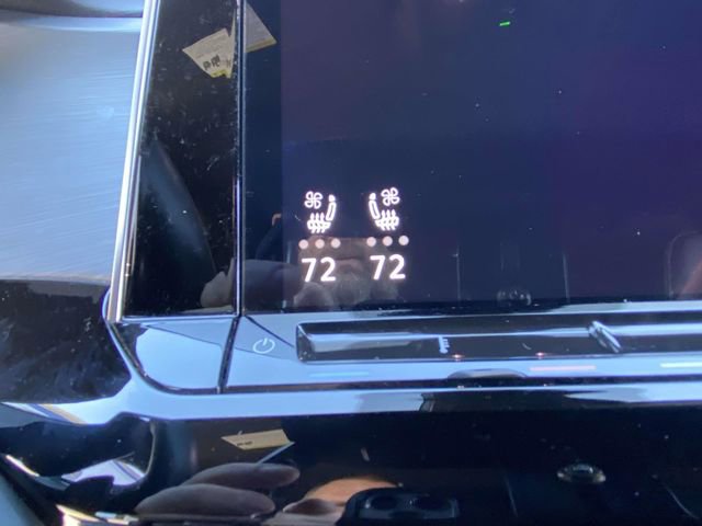 Used 2024 Volkswagen Atlas Cross Sport SE image 20