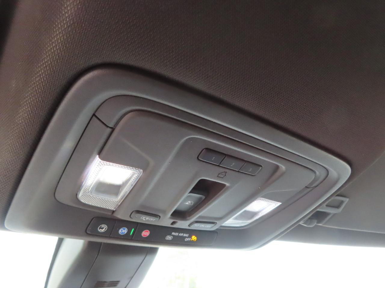 Used 2020 GMC Sierra 3500 Denali image 43