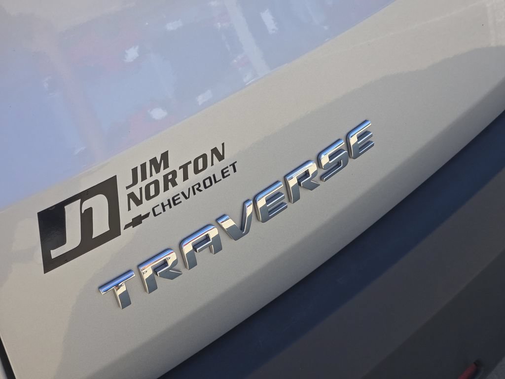 Used 2019 Chevrolet Traverse LT FWD image 11