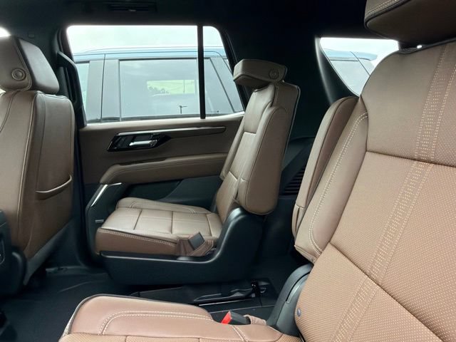 New 2026 Chevrolet Tahoe High Country AWD/4WD image 18