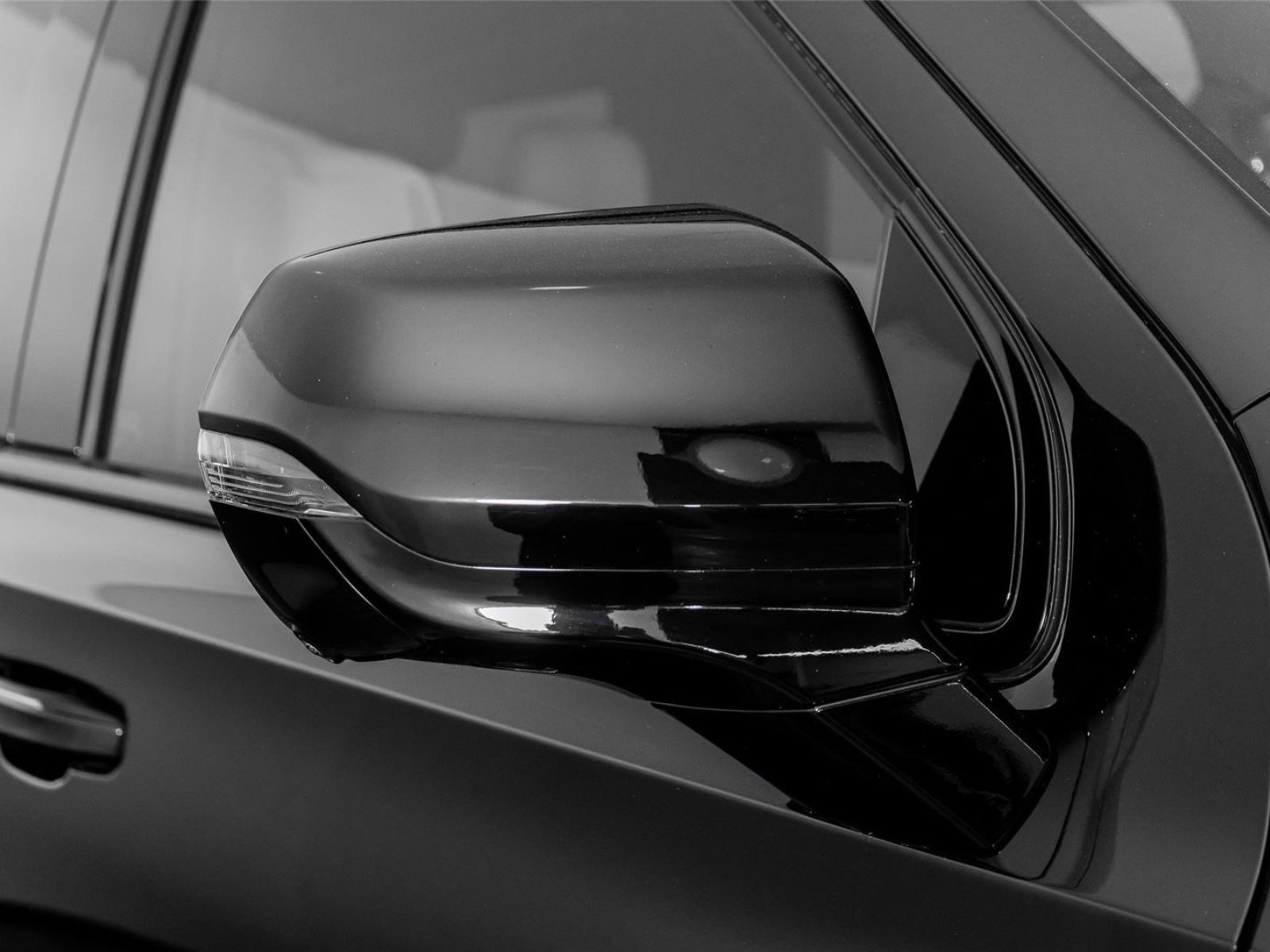 Used 2026 Cadillac Escalade Sport w/ LPO, Floor Liner Package image 39