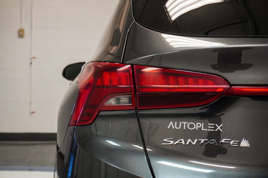 Used 2023 Hyundai Santa Fe SEL image 40