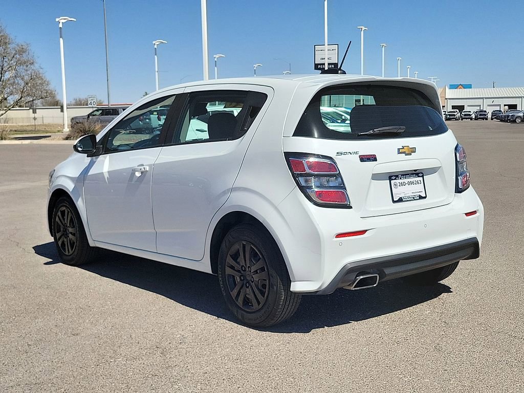 Used 2020 Chevrolet Sonic LT image 7