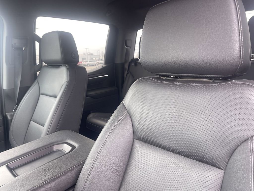 Used 2025 GMC Sierra 1500 SLT image 17