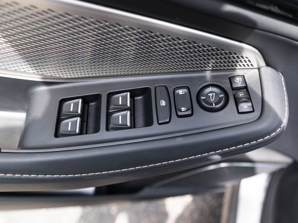 Certified 2023 Acura MDX SH-AWD w/ Technology Package image 26