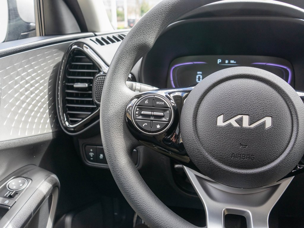 New 2025 Kia Soul S image 18