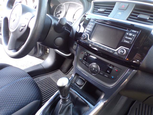 Used 2018 Nissan Sentra image 13