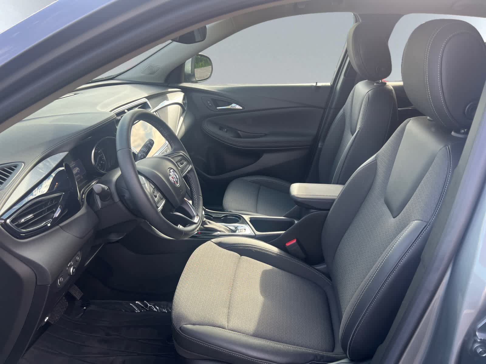 Certified 2023 Buick Encore GX Preferred w/ Cold Weather Comfort Package AWD/4WD image 11