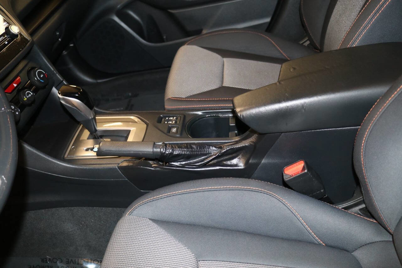 Used 2018 Subaru Crosstrek 2.0i Premium w/ Moonroof Package image 39