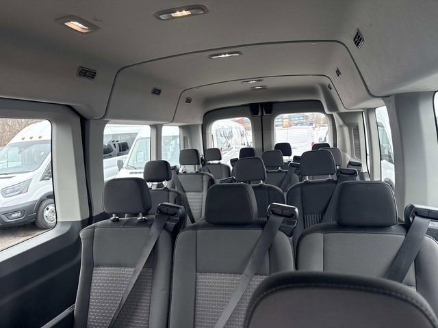 Used 2023 Ford Transit 350 XLT image 28
