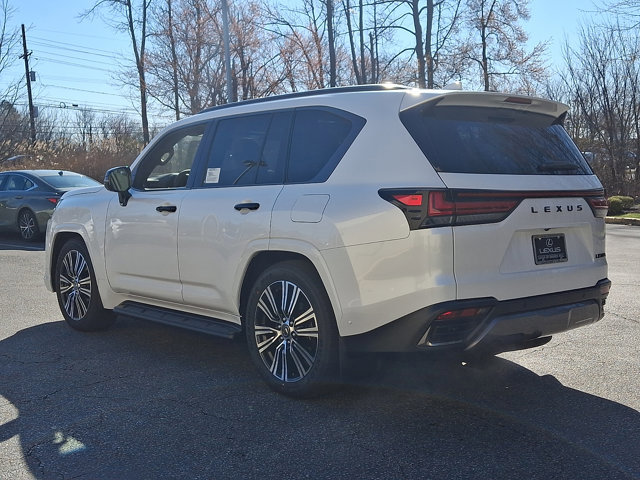 New 2026 Lexus LX 700h Luxury image 3