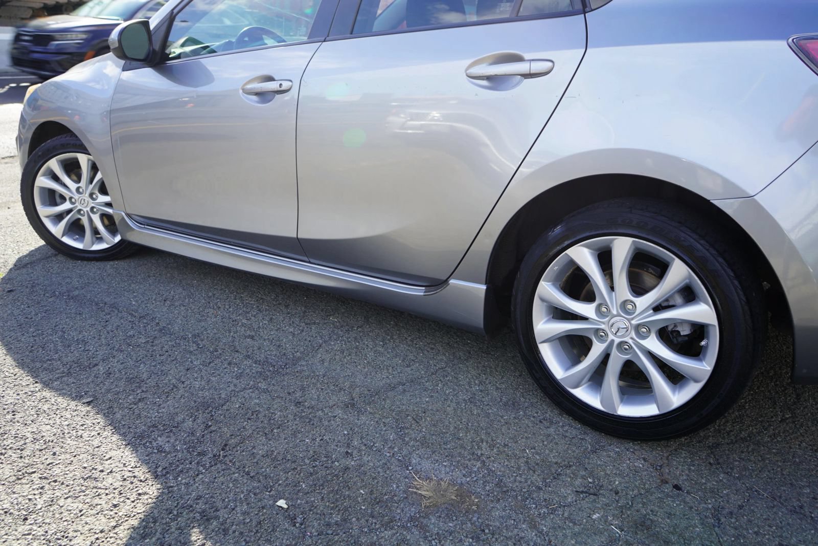 Used 2010 MAZDA MAZDA3 s Sport FWD image 5
