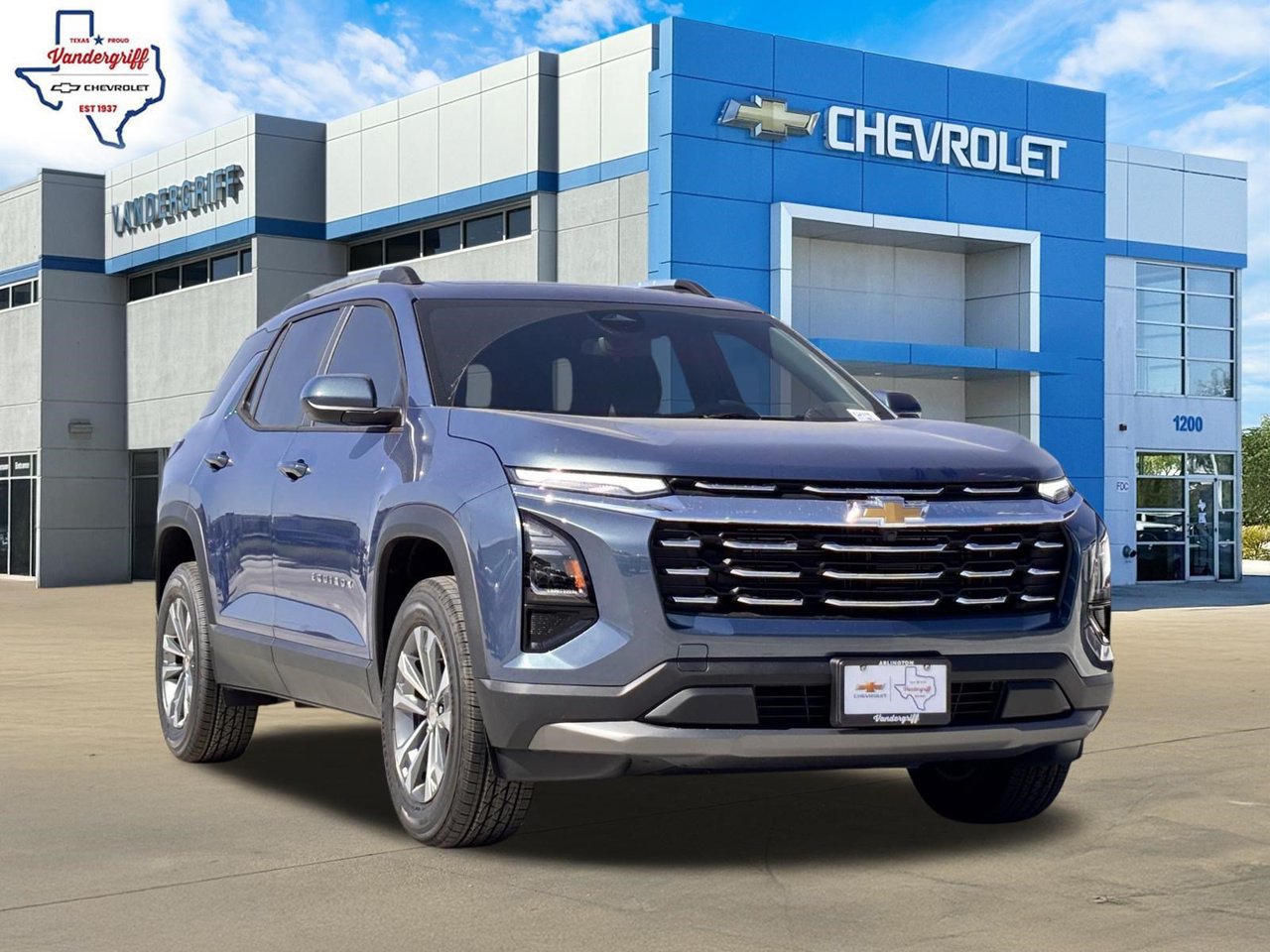 New 2027 Chevrolet Equinox LT w/ Safety and Technology Package FWD image 1