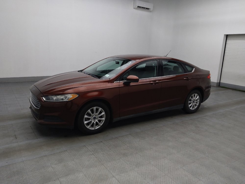Used 2015 Ford Fusion S image 2