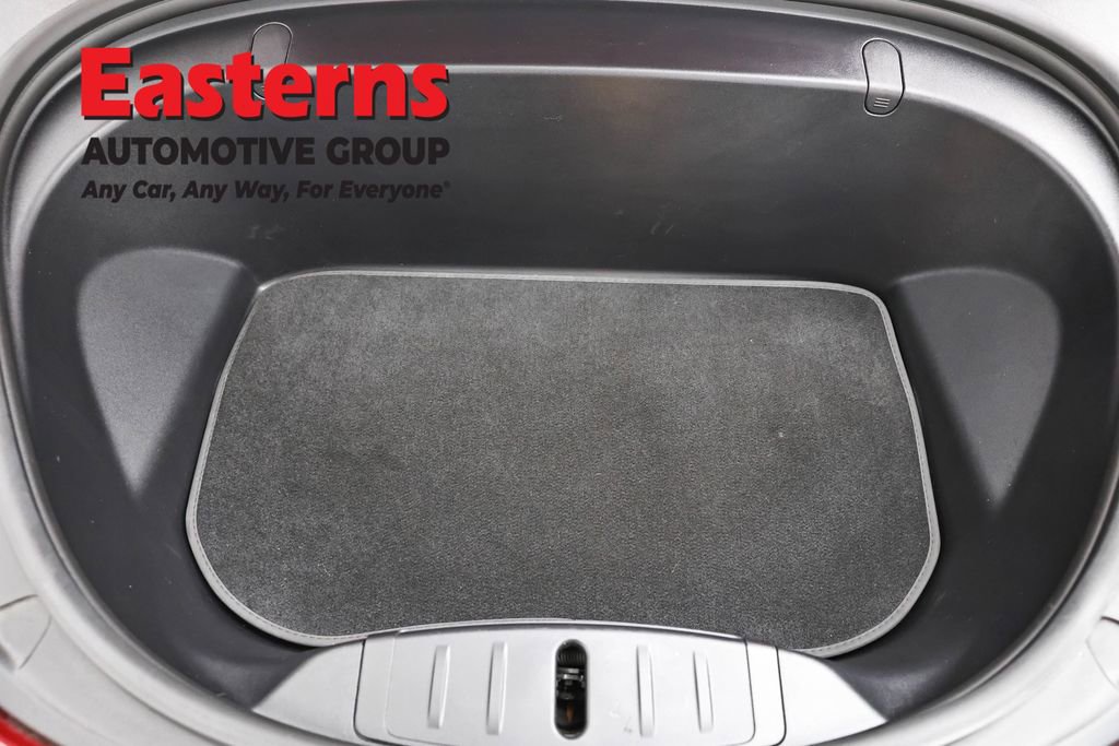 Used 2018 Tesla Model 3 Performance image 7