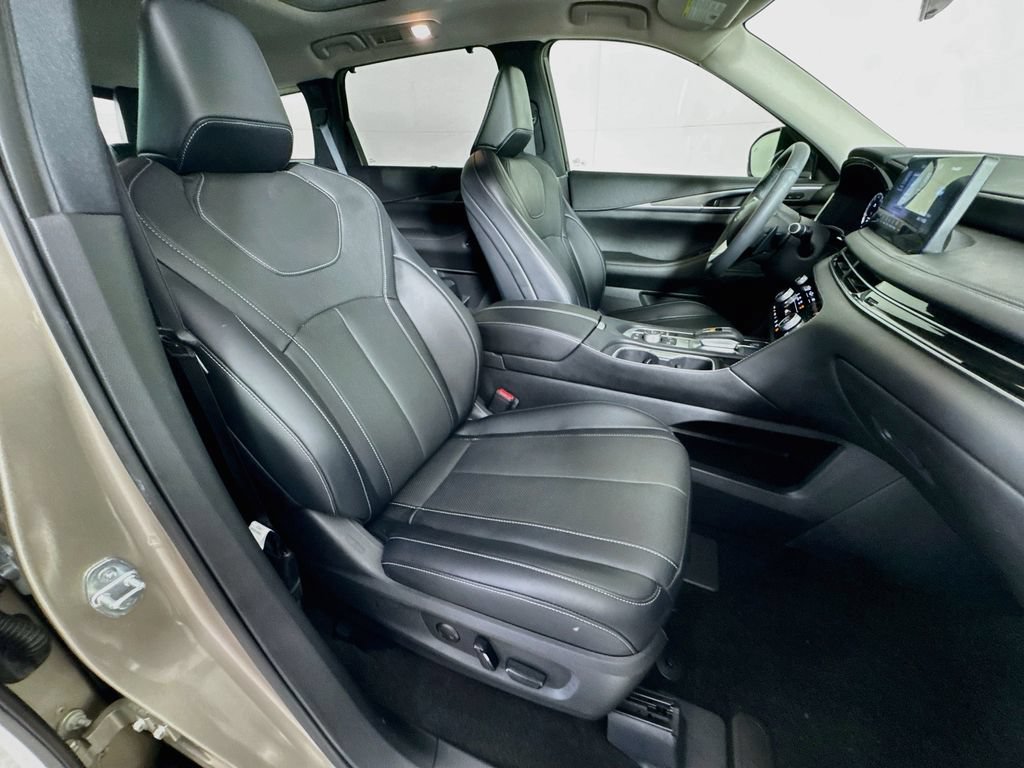 Certified 2023 INFINITI QX60 Luxe AWD/4WD image 40