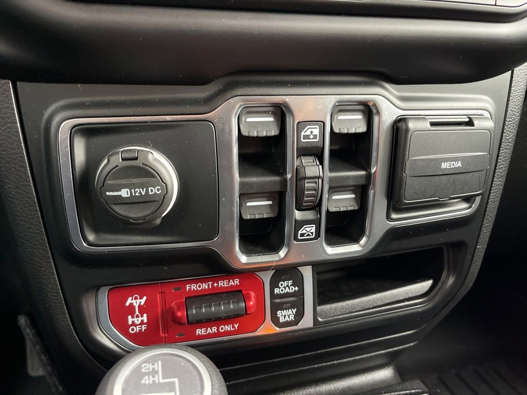 Used 2021 Jeep Wrangler Unlimited Rubicon w/ Steel Bumper Group image 13