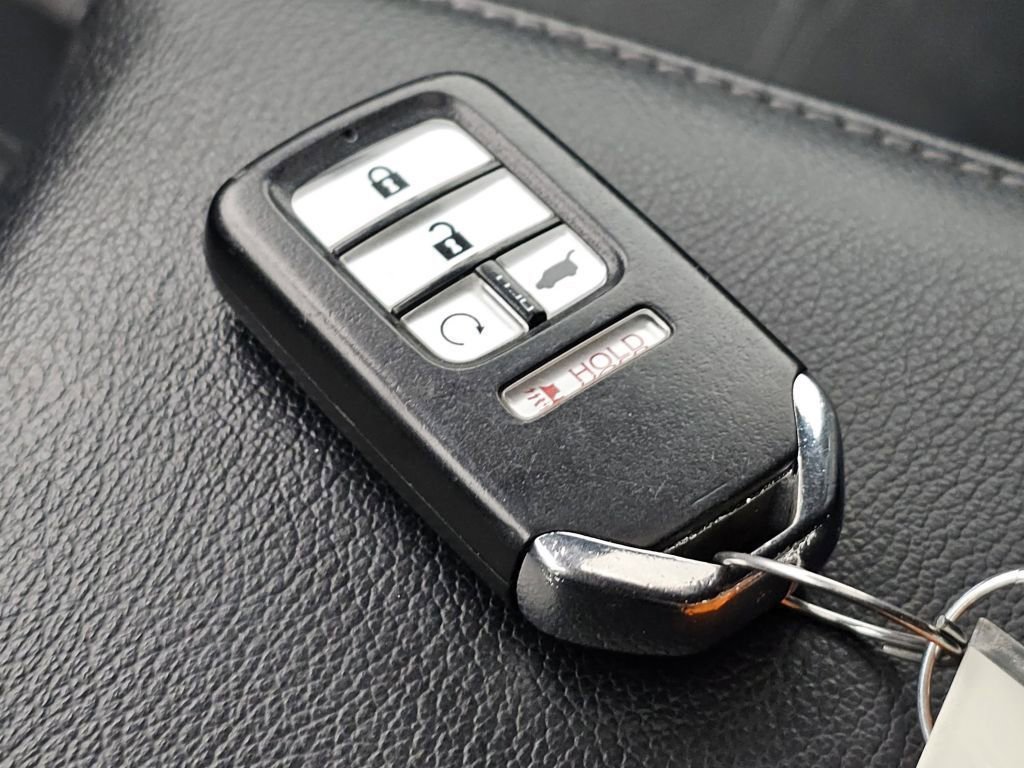 Used 2018 Honda CR-V Touring image 35