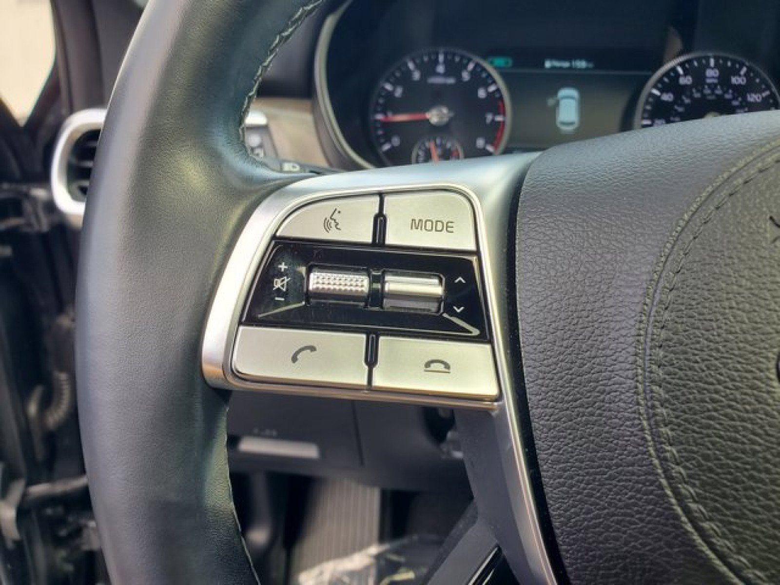 Used 2020 Kia Telluride SX image 19