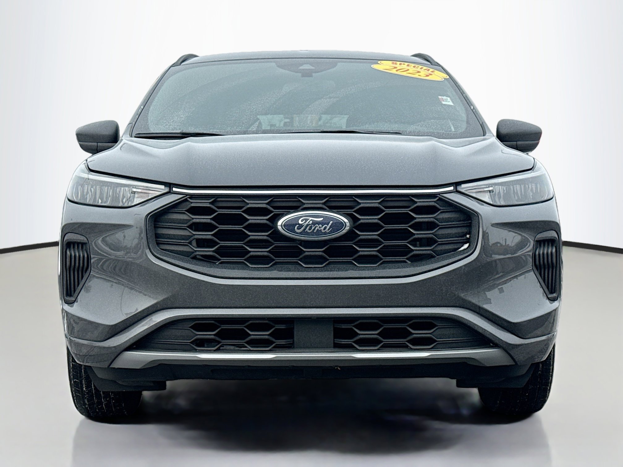 Used 2023 Ford Escape ST-Line w/ Tech Pack #1 image 16