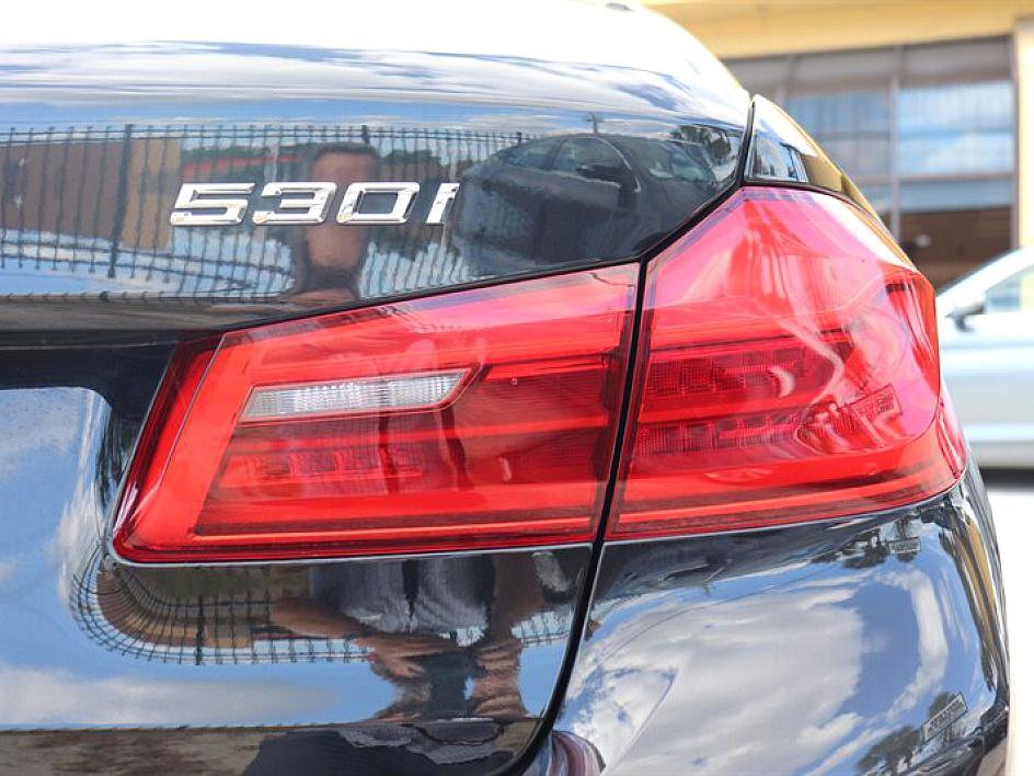 Used 2020 BMW 530i image 29