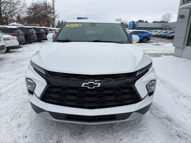 Certified 2023 Chevrolet Blazer LT w/ LPO, Black Grille Bar Package image 8