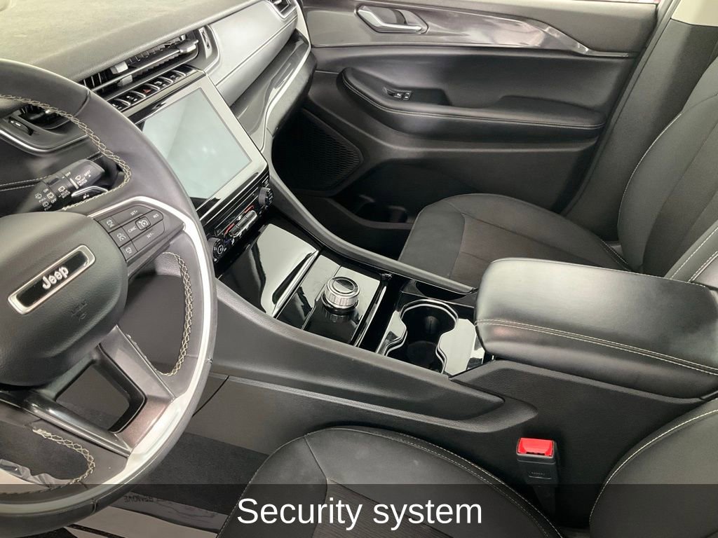 Certified 2023 Jeep Grand Cherokee L Laredo image 15