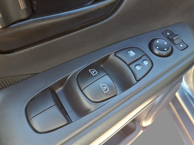 New 2025 Nissan Kicks Play S FWD image 15