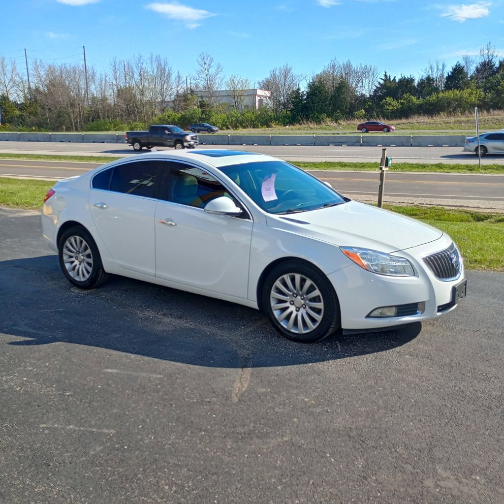 Used 2013 Buick Regal Premium FWD image 7