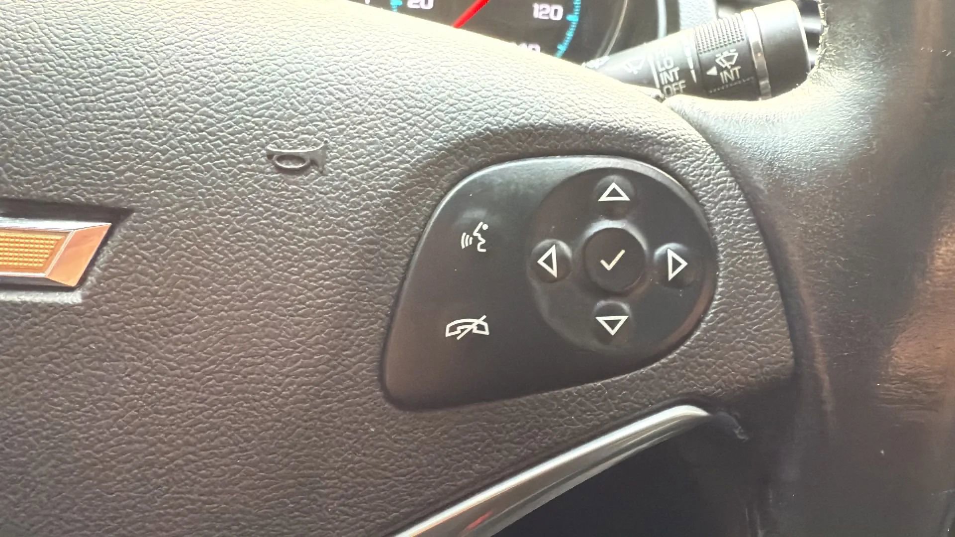 Used 2019 Chevrolet Impala LT image 11