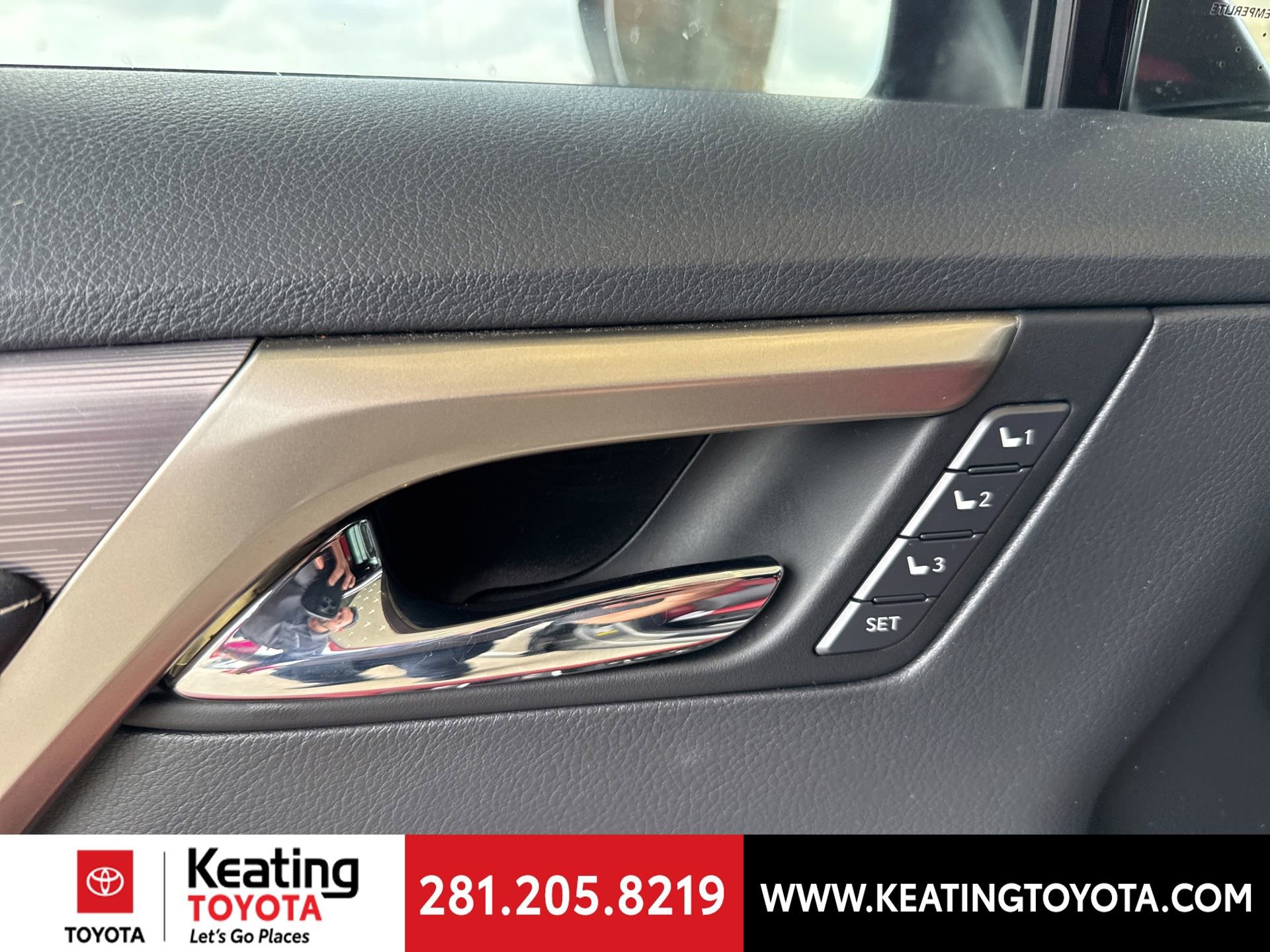 Used 2022 Lexus RX 350 F Sport w/ Accessory Package AWD/4WD image 11