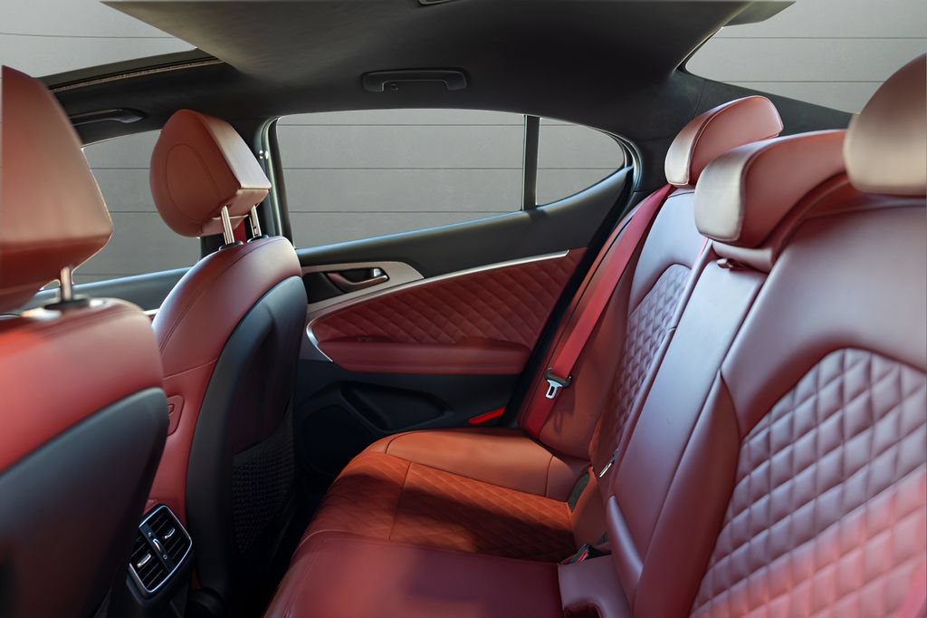 Used 2023 Genesis G70 2.0T w/ Sport Prestige Package AWD/4WD image 53