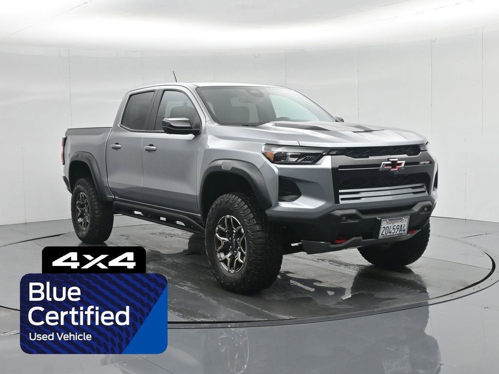 Used 2024 Chevrolet Colorado ZR2 w/ Technology Package image 1