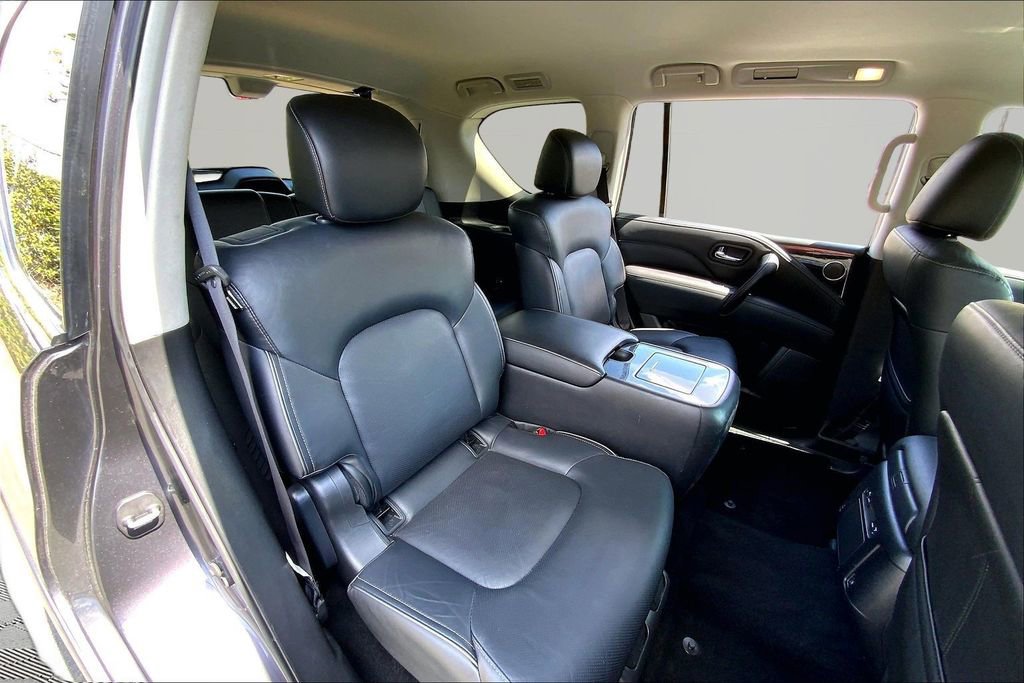 Used 2024 INFINITI QX80 Luxe image 17